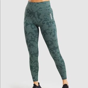 ISO Adapt Camo Seamless Leggings